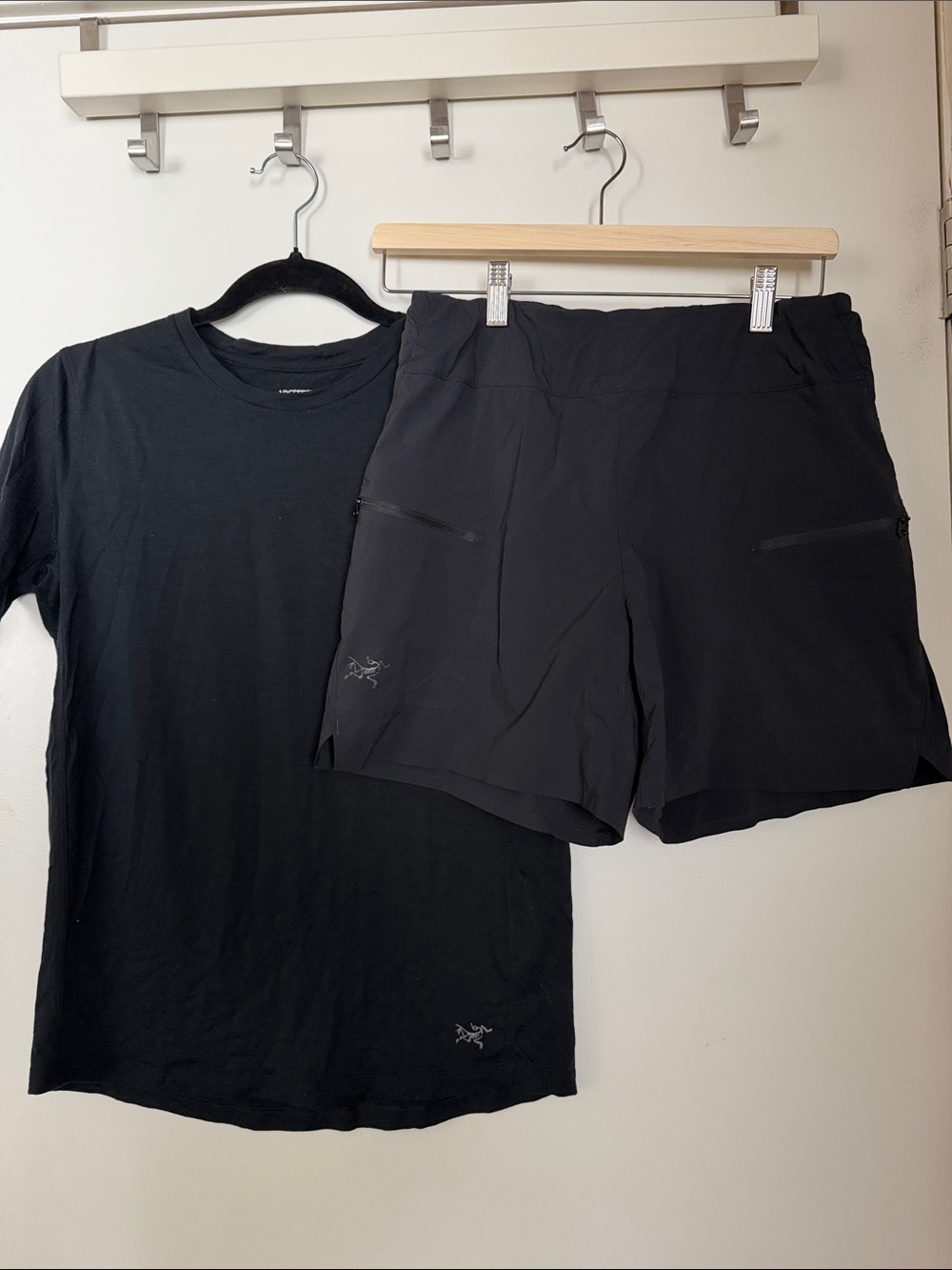 Arc'teryx women’s Black Lightweight Athletic T-shirt and Shorts
